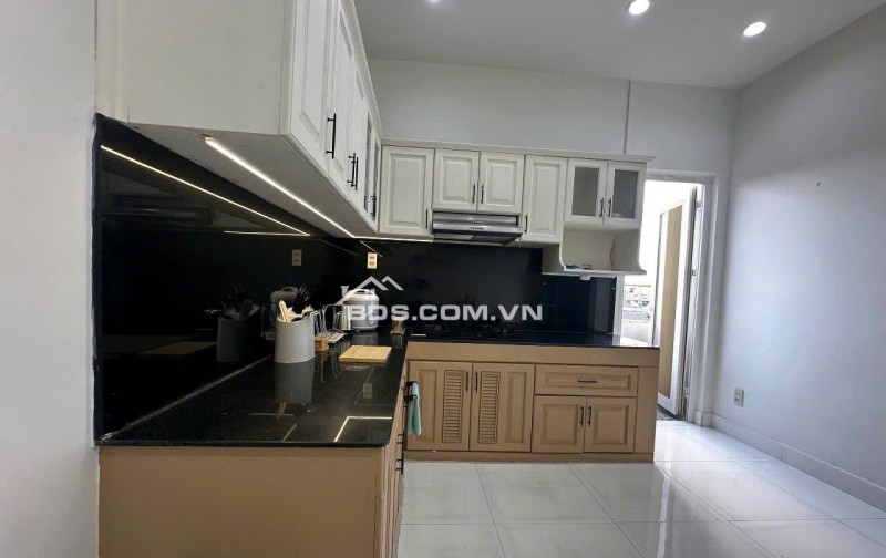 Cần bán căn hộ 74m2 tại trung trung tâm Quận 2, full nội thất
